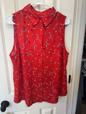 Banana Republic Red Sleeveless Button-Front Collared Blouse